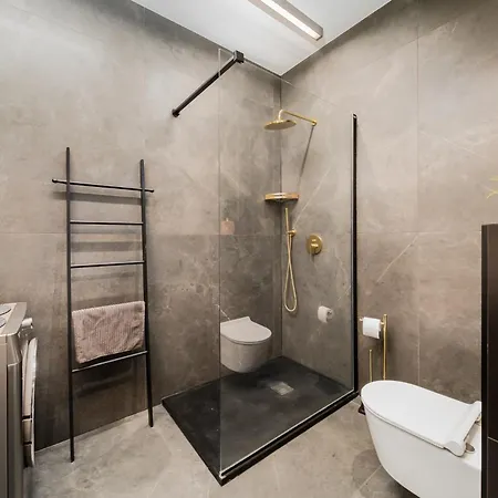 Hanza Tower No 2210 - 22nd Floor, Swimming Pool, Jacuzzi, Panorama View Apartment Szczecin