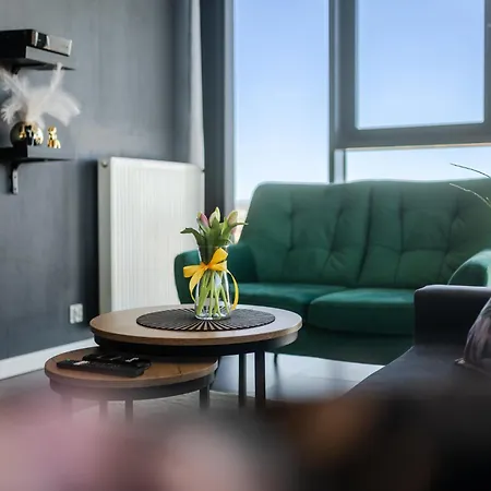 Hanza Tower No 2210 - 22nd Floor, Swimming Pool, Jacuzzi, Panorama View * Szczecin