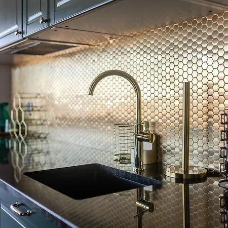 Ans Hanza Tower - 22nd Floor With View, Swimming Pool, Sauna, Jacuzzi, Viewing Terrace