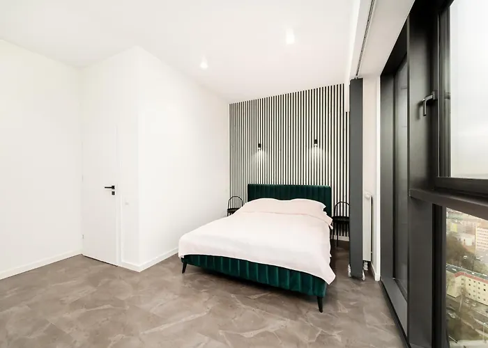 Апартаменты Ans Hanza Tower - 22nd Floor With View, Swimming Pool, Sauna, Jacuzzi, Viewing Terrace Щецин