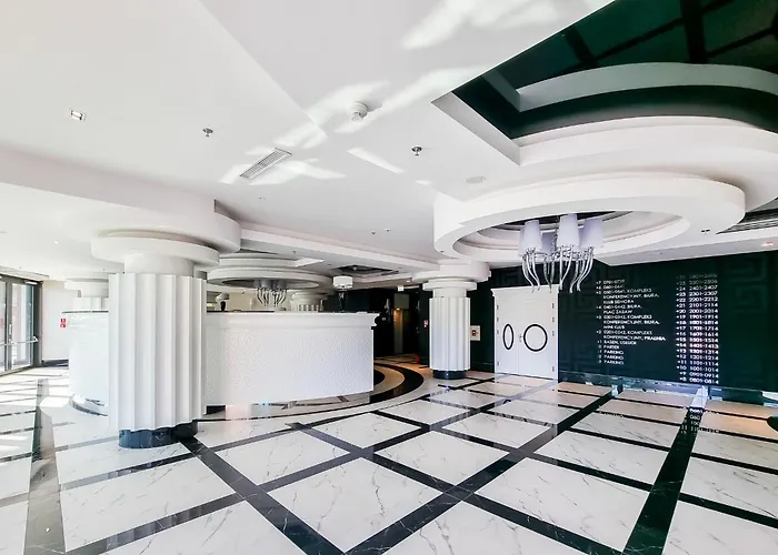 Апартаменты Ans Hanza Tower - 22nd Floor With View, Swimming Pool, Sauna, Jacuzzi, Viewing Terrace Щецин