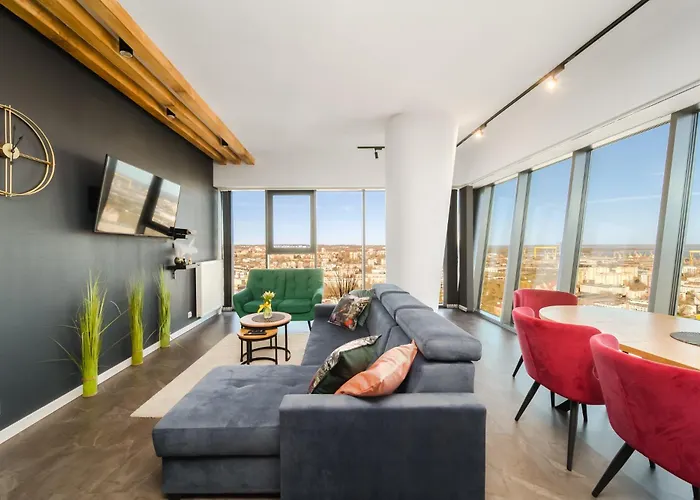 Апартаменты Ans Hanza Tower - 22nd Floor With View, Swimming Pool, Sauna, Jacuzzi, Viewing Terrace Щецин