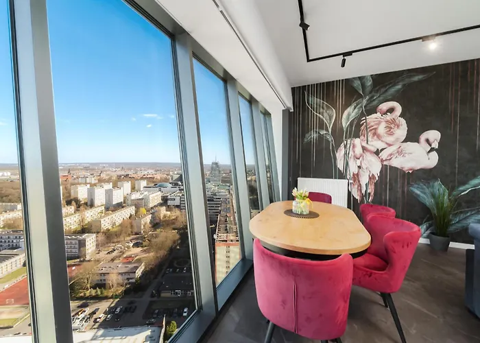 Ans Hanza Tower - 22nd Floor With View, Swimming Pool, Sauna, Jacuzzi, Viewing Terrace Щецин